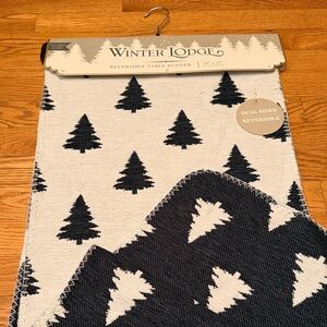 Winter Lodge Reversible Table Runner 16x72 inches NEW